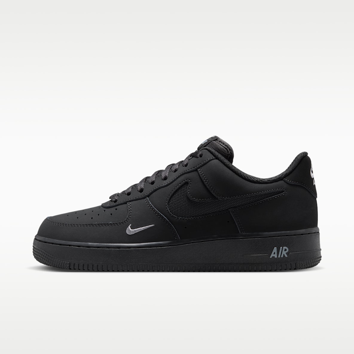 Air Force 1 Low Top Shoes & Trainers. Nike NO